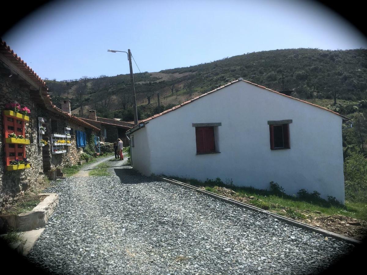 Mosteirinho Hébergement de vacances *